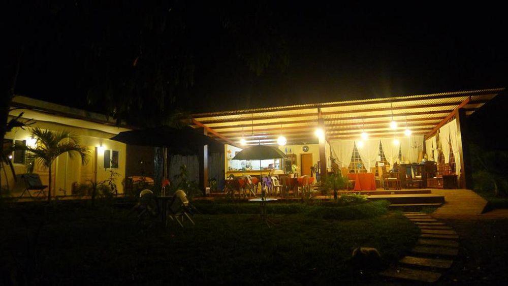 By The Bay, Jacana Bed & Breakfast Puerto Princesa Екстер'єр фото