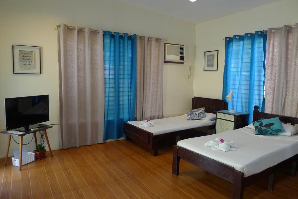 By The Bay, Jacana Bed & Breakfast Puerto Princesa Екстер'єр фото
