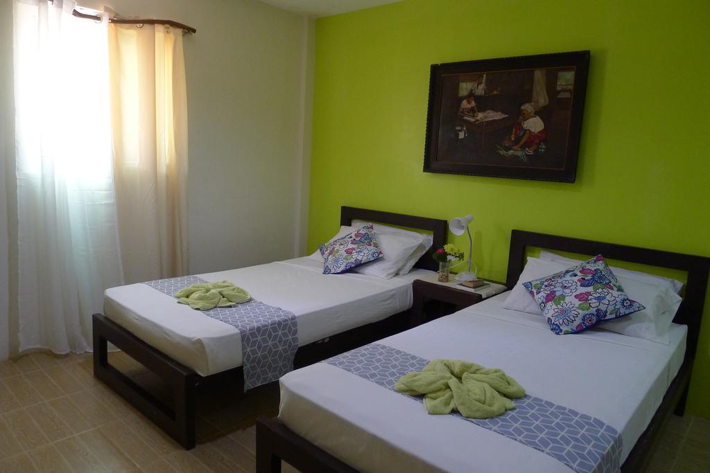 By The Bay, Jacana Bed & Breakfast Puerto Princesa Екстер'єр фото