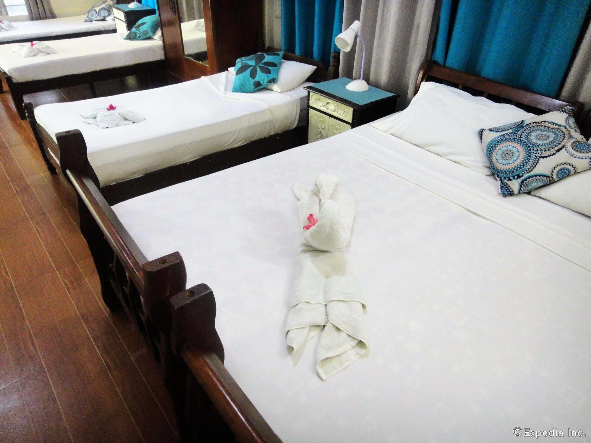 By The Bay, Jacana Bed & Breakfast Puerto Princesa Екстер'єр фото