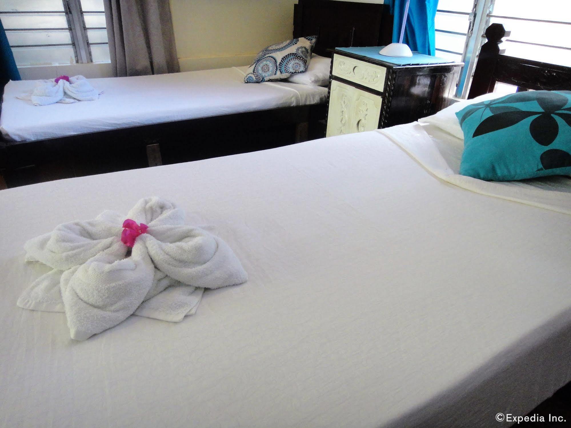 By The Bay, Jacana Bed & Breakfast Puerto Princesa Екстер'єр фото