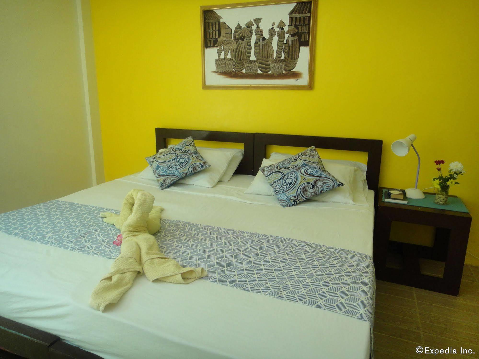 By The Bay, Jacana Bed & Breakfast Puerto Princesa Екстер'єр фото