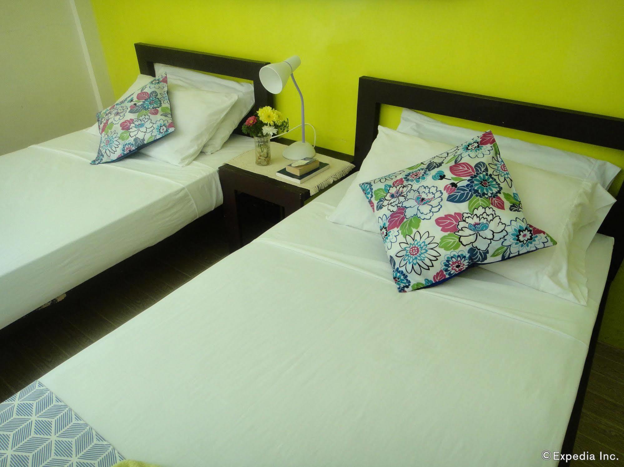 By The Bay, Jacana Bed & Breakfast Puerto Princesa Екстер'єр фото