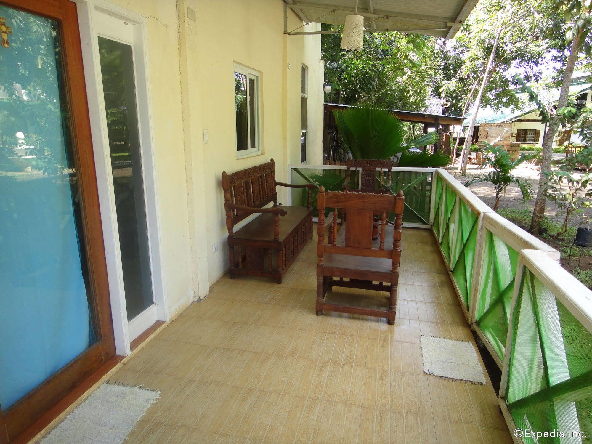 By The Bay, Jacana Bed & Breakfast Puerto Princesa Екстер'єр фото